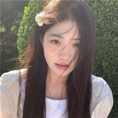 伯纳德特的真实本质